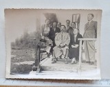 Fotografie grup Voina 1936 &ndash; interbelic Rom&acirc;nia &ndash; cu inscripții și semnături