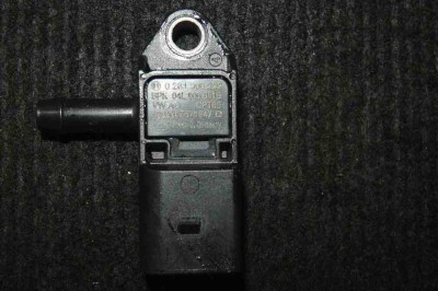 Senzor de presiune DPF AUDI A3 8V1, 8VK 2013 OEM: 04L906051B 1602719 foto