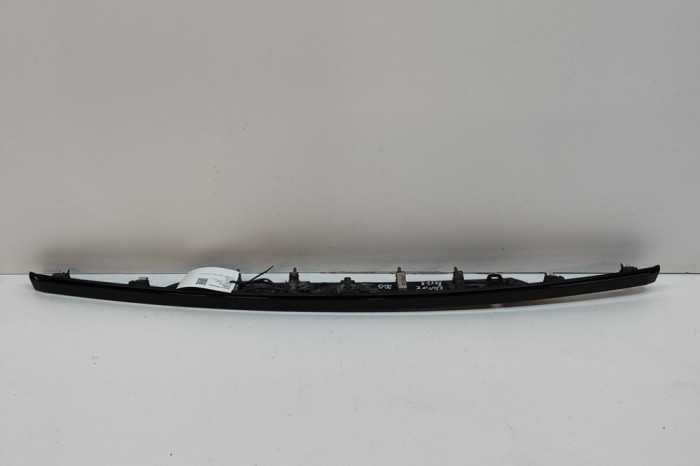 Ornament lampa număr de &icirc;nmatriculare LAND ROVER RANGE ROVER IV L405 2015 OEM: BJ32-40406-CK1UA | 23999760