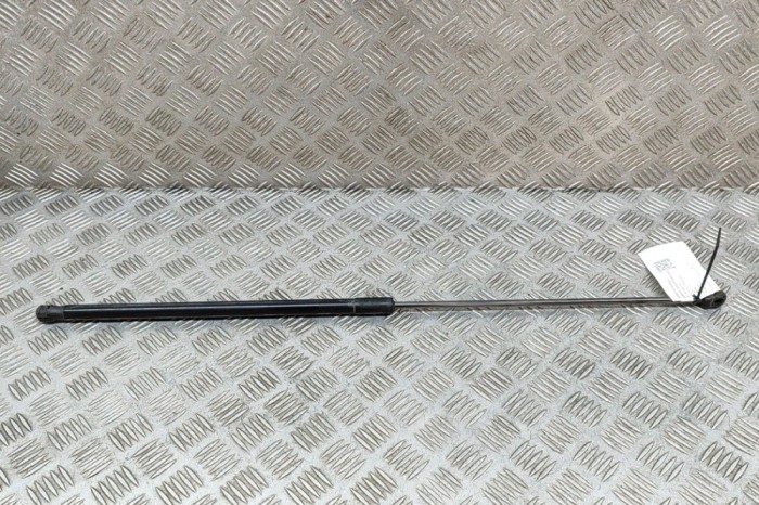 Amortizor capota st&acirc;nga față VW GOLF VII 5G1, BQ1, BE1, BE2 2015 OEM: 5G0823359 25847583