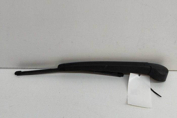 Braț ștergător luneta VW TOURAN 5T1 2019 OEM: 5G9955707 25095382