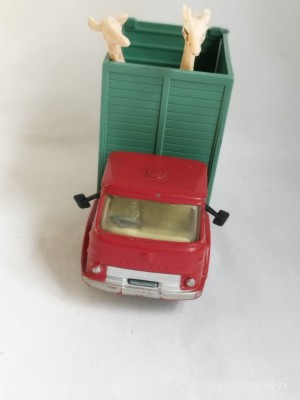 bnk jc Corgi 503 Chipperfields Giraffe truck foto
