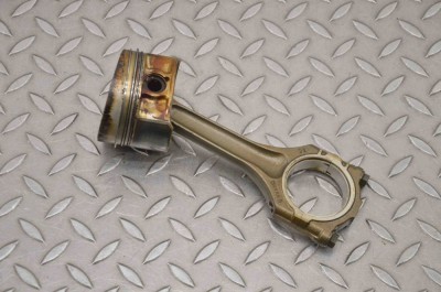 Piston PORSCHE CAYENNE 9PA 2005 OEM: 021E foto