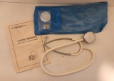 Stetoscop romanesc vechi, vintage, cu capsula dubla, nefolosit, stare excelenta, ITM Bucuresti, anii 80