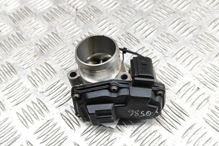 Corp clapetă FORD FOCUS III Sedan 2013 OEM: CM5G-9F991-FA | 28257917
