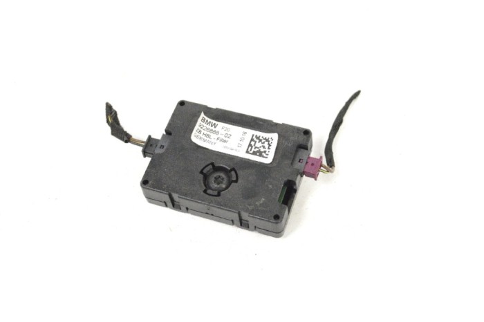 Amplificator de antena BMW 1 F20 2017 OEM: 9226888 11492314