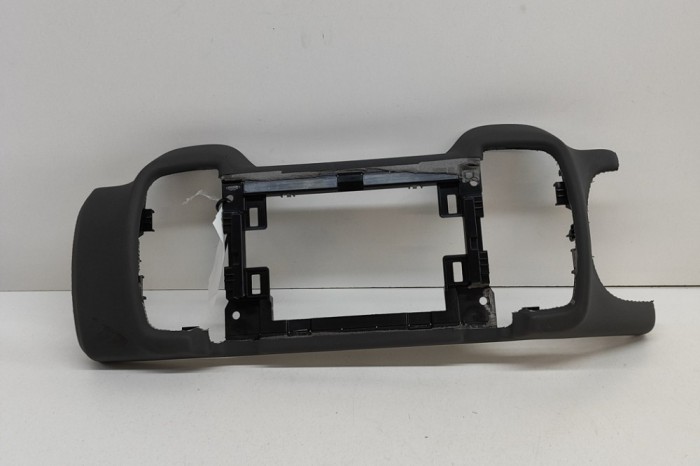 Ornament capac ecran navigație CITRO&Euml;N C5 AIRCROSS 2021 OEM: 9822988877 26823704