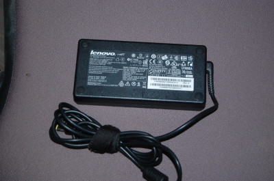 Incarcator laptop LENOVO 20V 170A 8.5A model ADL170NDC3A mufa patrat cu pini foto