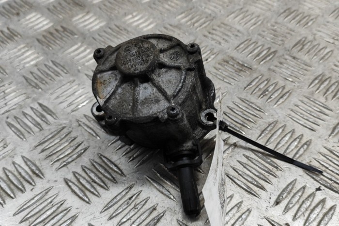 Pompa de vacuum MERCEDES-BENZ SPRINTER 3,5-t Furgon 906 2014 OEM: A6512300565 25115763
