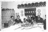 M1846N Veturia Goga cu prietenii săi intimi la castelul de la Ciucea, anii 1930