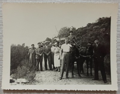 Romani cu trasura, perioada interbelica// fotografie foto