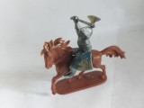 bnk jc Germania - Jean Hoefler - cavaler medieval cu topor - calare - cal pozitie rara