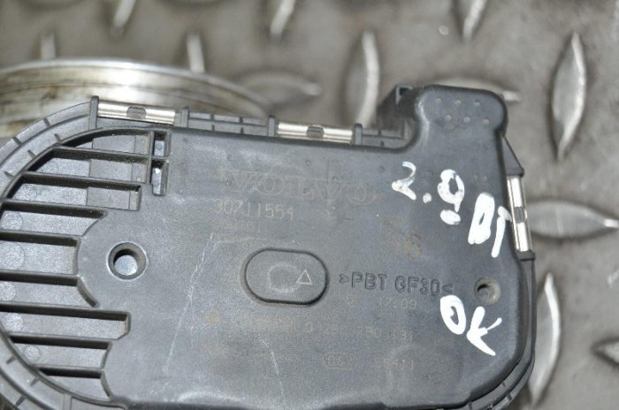 Corp clapetă VOLVO XC90 I 2004 3115132