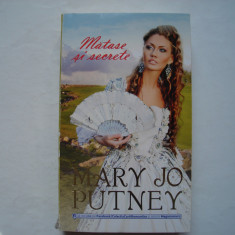 Matase si secrete - Mary Jo Putney