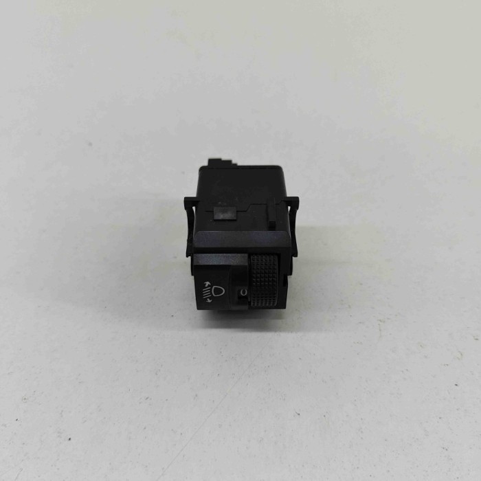 Comutator de reglare &icirc;nălțime faruri CITRO&Euml;N C5 AIRCROSS 2021 OEM: 98095437ZD,95835T | 26912994