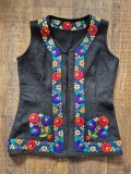 Vesta traditionala costum popular femei Transilvania, veche, cusuta / brodata de mana cu motive florale pe stofa de lana neagra