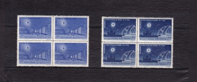 ROMANIA 1961 LP 520 ECLIPSA TOTALA DE SOARE BLOCURI DE 4 TIMBRE MNH foto