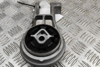 Suport motor față BMW iX1 U11 BEV 2024 OEM: 9894728 | 28227828 foto