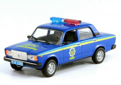 Macheta Lada VAZ-2107 - UKRAINE POLICE Masini de Politie scara 1:43 foto