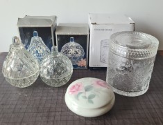 Lot 4 x bomboniera vintage: 2 Crystal multi-purpose (bomboniera, bijuterii, scrumiera), 1 cristal English Home + 1 portelan Limoges / Le Roy, France