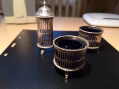 Set masa sare si piper argint