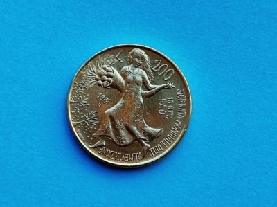 200 Lire 1981 Italia-stare buna- foto