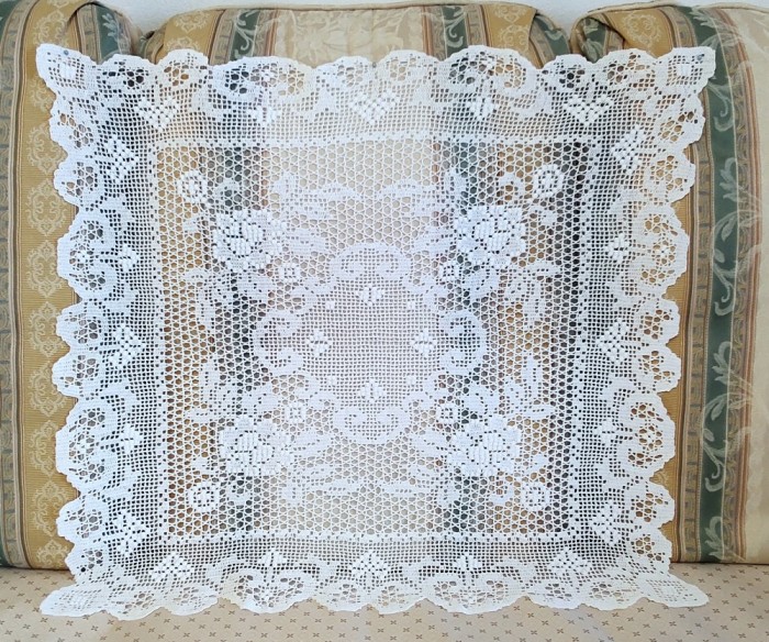 Mileu/ Centru de masa Vintage din bumbac crosetat manual