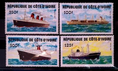 Coasta de fildes 1984 vapoare , nave transporturi serie 4v neștampilată foto