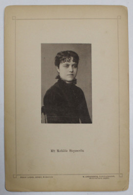 Mlle .MATHILDE STOYANOVITZ , FOTOGRAFIE DIN ALBUMUL NATIONAL , SERIE DE BUCAREST , EDITEUR LYONEL BONDY , FOTOGRAF W. CRONENBERG , CCA . 1900 foto