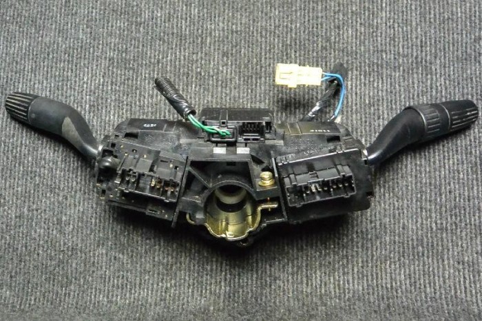 Maneta semnalizare ștergătoare HONDA JAZZ II GD_, GE3, GE2 2006 OEM: M18620TS19M21731 2217902