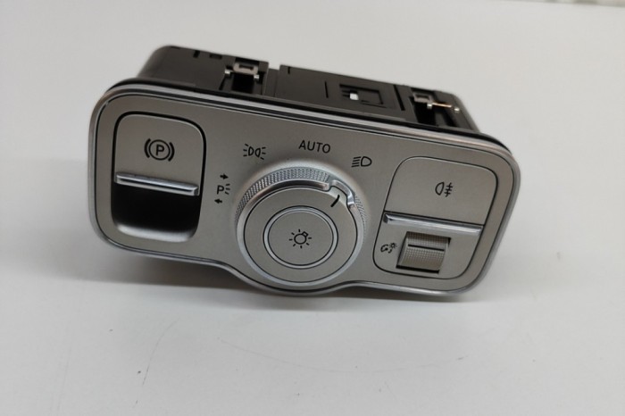Modul de control comutator faruri MERCEDES-BENZ GLE Coupe C167 2024 OEM: A1679051201 | 29176676