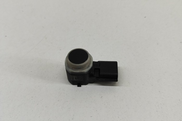 Senzor de parcare spate NISSAN JUKE F16 2024 OEM: 284429097R 27419813