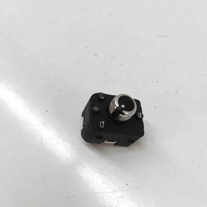 Comutator de reglare oglinda AUDI A4 Avant 8W5, B9 2017 OEM: 4M0959565H | 32111472