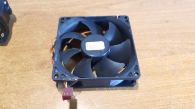 Ventilator PC Foxcon PVA092G12M 92 x 92 x 25mm #A1831 foto