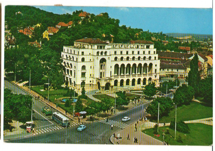 CPIB 18081 CARTE POSTALA - BRASOV, CASA ARMATEI, AUTOBUZ, AUTOTURISM