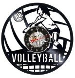 Ceas de perete decorativ realizat din disc de vinil, Model Jucatoare de Volei si Mingea pe Fileu, Text Volleyball, Negru, 30 cm
