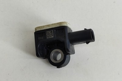 Senzor de impact st&amp;acirc;nga spate AUDI E-TRON GT 2022 OEM: 971907651 | 23545455 foto