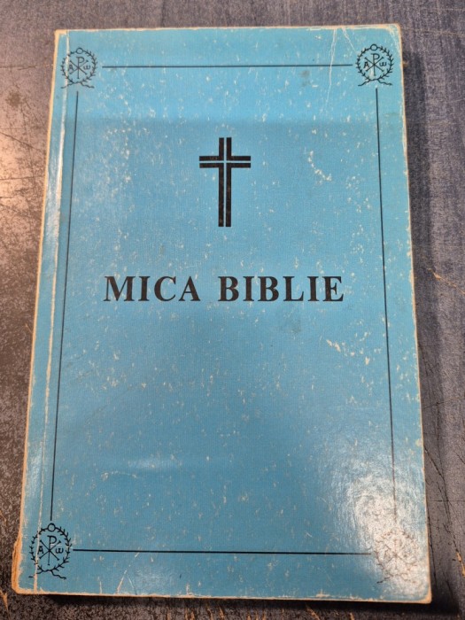 Mica Biblie