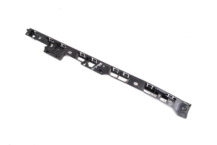 Suport prag lateral dreapta spate PORSCHE MACAN 95B 2017 OEM: 95B853538A | 11697413