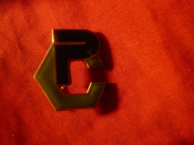 Insigna Initiale CP , metal emailat , h=2,4cm foto