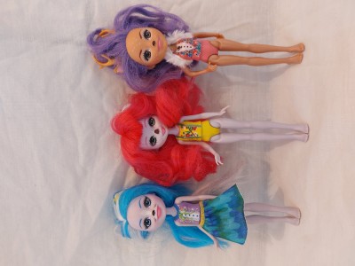 Set papusele colorate marca Mattel foto