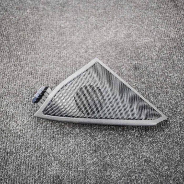 Difuzor ușă st&acirc;nga față MERCEDES-BENZ E W212 2015 OEM: A2127200148A2128202402 3719295