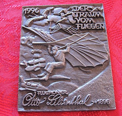 APLICA DECORATIVA FONTA BUDERUS DECOR OTTO LILIENTHAL PIONIERUL ZBORULUI foto