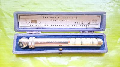 E133-Indicator vechi de presiune in anvelope MESSKO HAUSER BORDWARD. foto