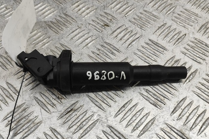 Bobina de inducție de &icirc;naltă tensiune PEUGEOT 308 4A_, 4C_ 2009 OEM: V759493780,759493780,V759493780-01,9807841880 30272550
