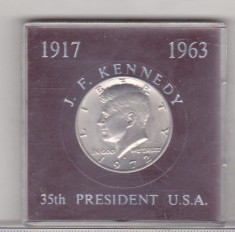 bnk mnd SUA USA 1/2 dollar 1972 Kennedy , in cutie foto