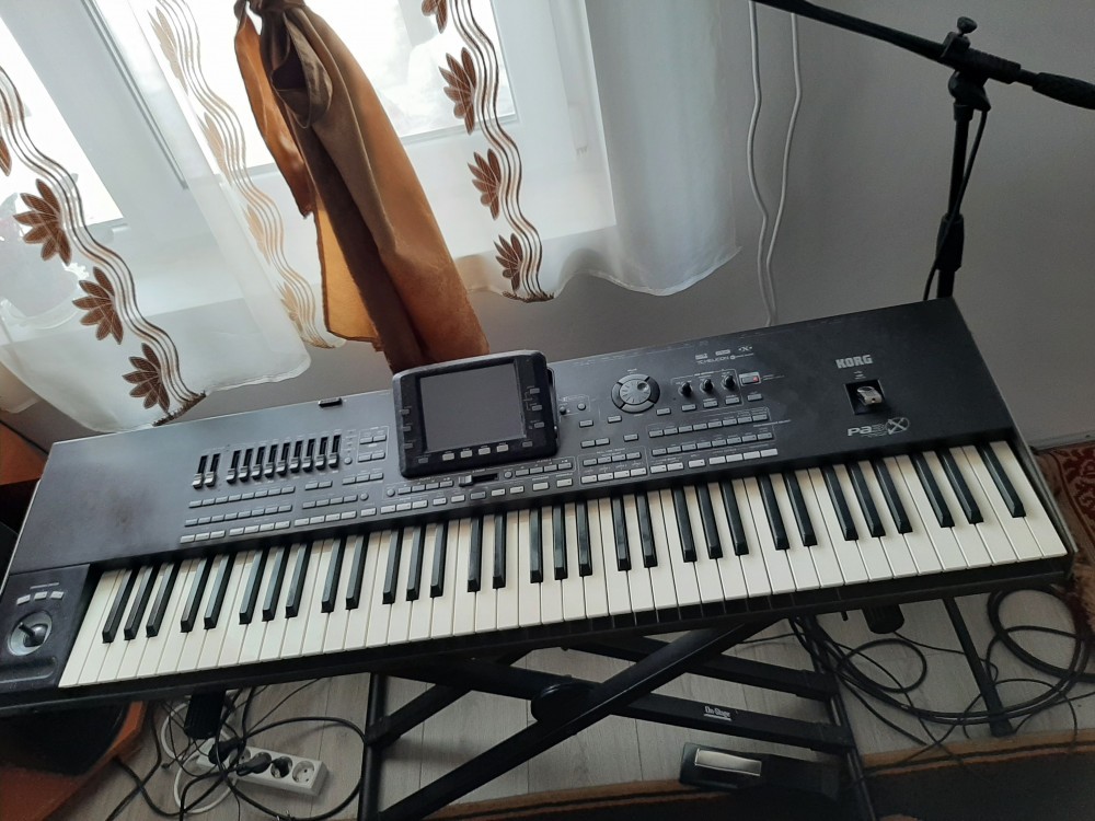 Orga Korg pa3x pro 76 keys 256 RAM husa | Okazii.ro