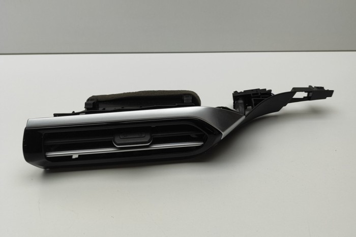 Gura de ventilație planșa de bord VW ID.4 E21 2021 OEM: 11B858415F,11B947095C 28664343