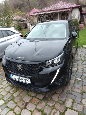Peugeot 2008 an fabricație 2021 foto