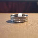 Cumpara ieftin Inel Stainless Steel argintiu cu 2 linii fin gravate - marime la interior 21 mm
